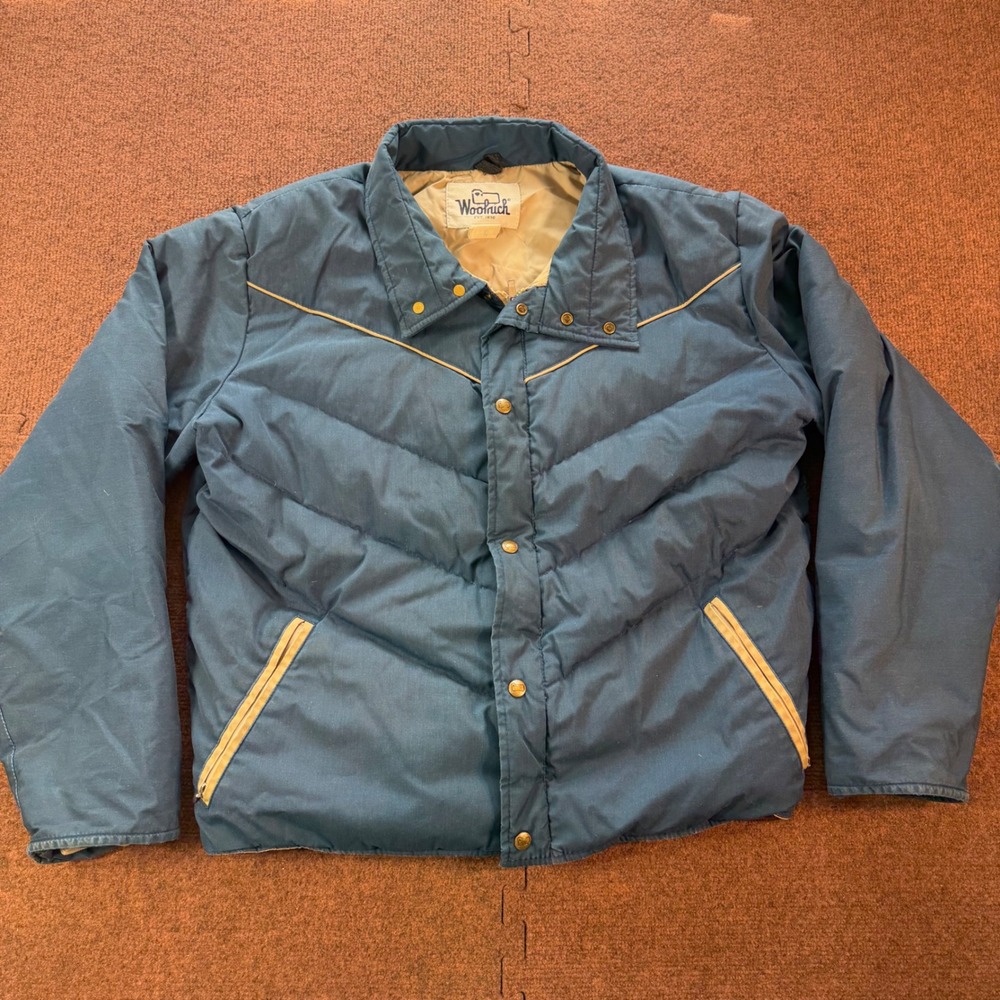 A+ Vintage Woolrich Blue Western Puffer Jacket Snap Front Sheep Logo Large